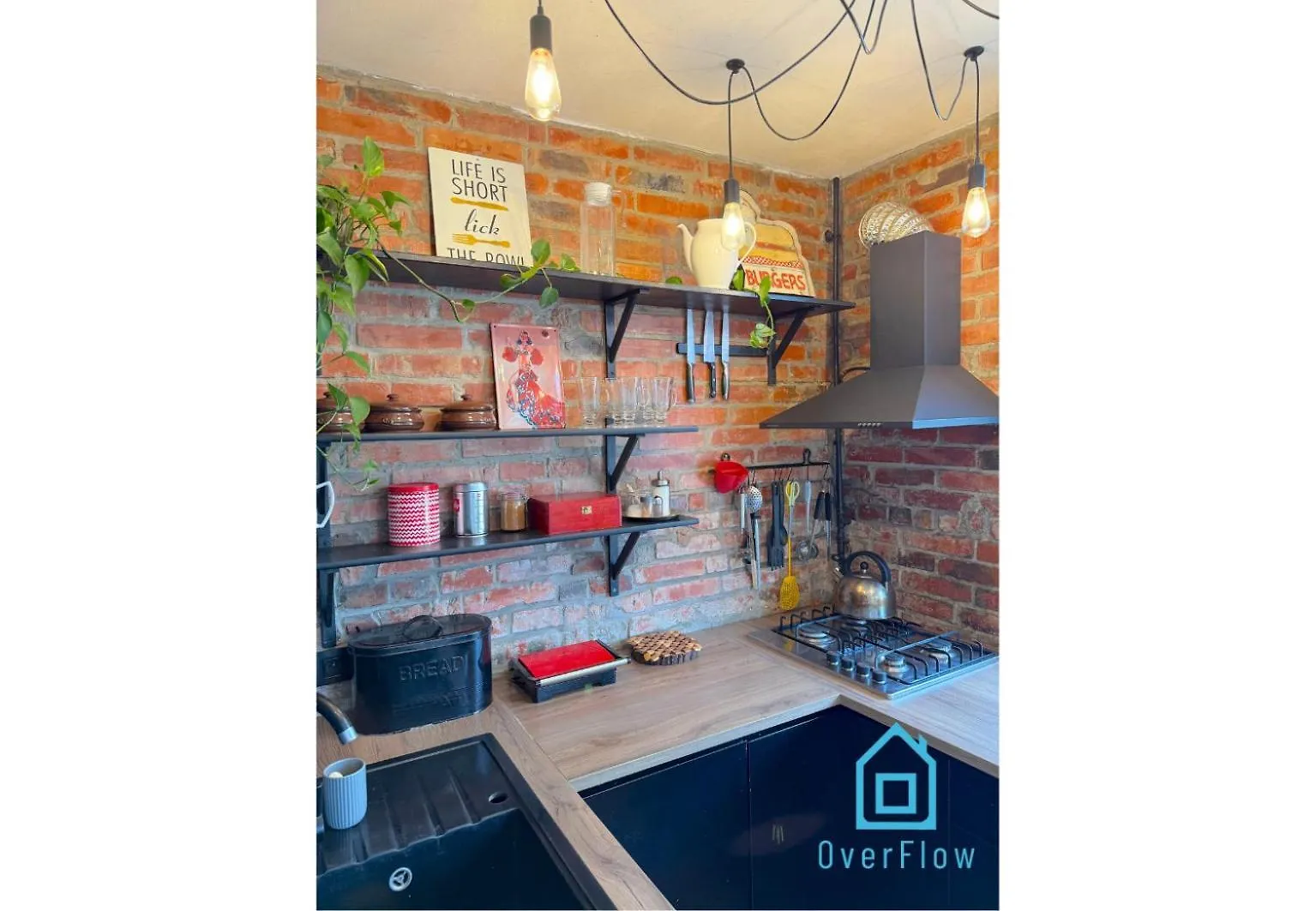 Antique Room - Charming Place, 15 Minutes To Gdansk Old Town & Seaside Homestay