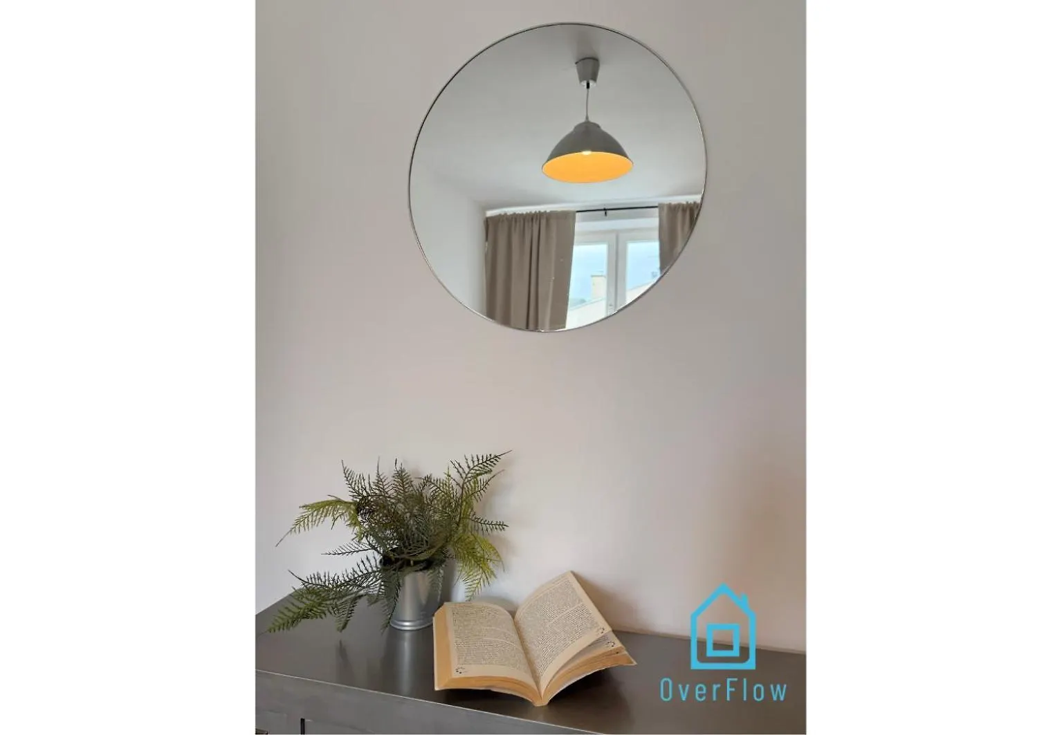 Antique Room - Charming Place, 15 Minutes To Gdansk Old Town & Seaside